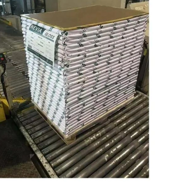 中国C1S象牙白纸板190gsm 889x1194mm GD2彩色双面纸箱包装纸板涂层双面纸板原材（卷材）